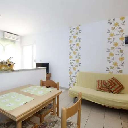 Studio In Rogoznica With Balcony, Air Conditioning, Wi-fi Rogoznica (Sibenik-Knin)